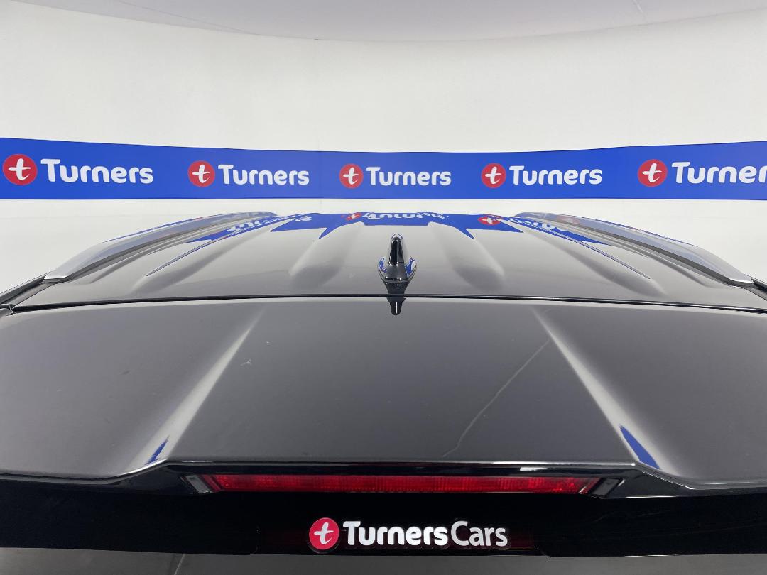 Photo '32' of Toyota Highlander Photo '32' of Toyota Highlander