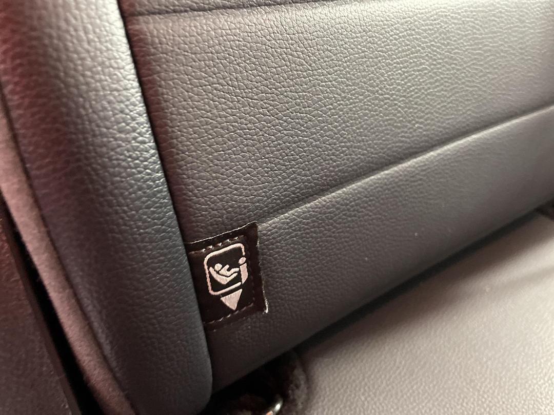 Photo '37' of Toyota Highlander Photo '37' of Toyota Highlander