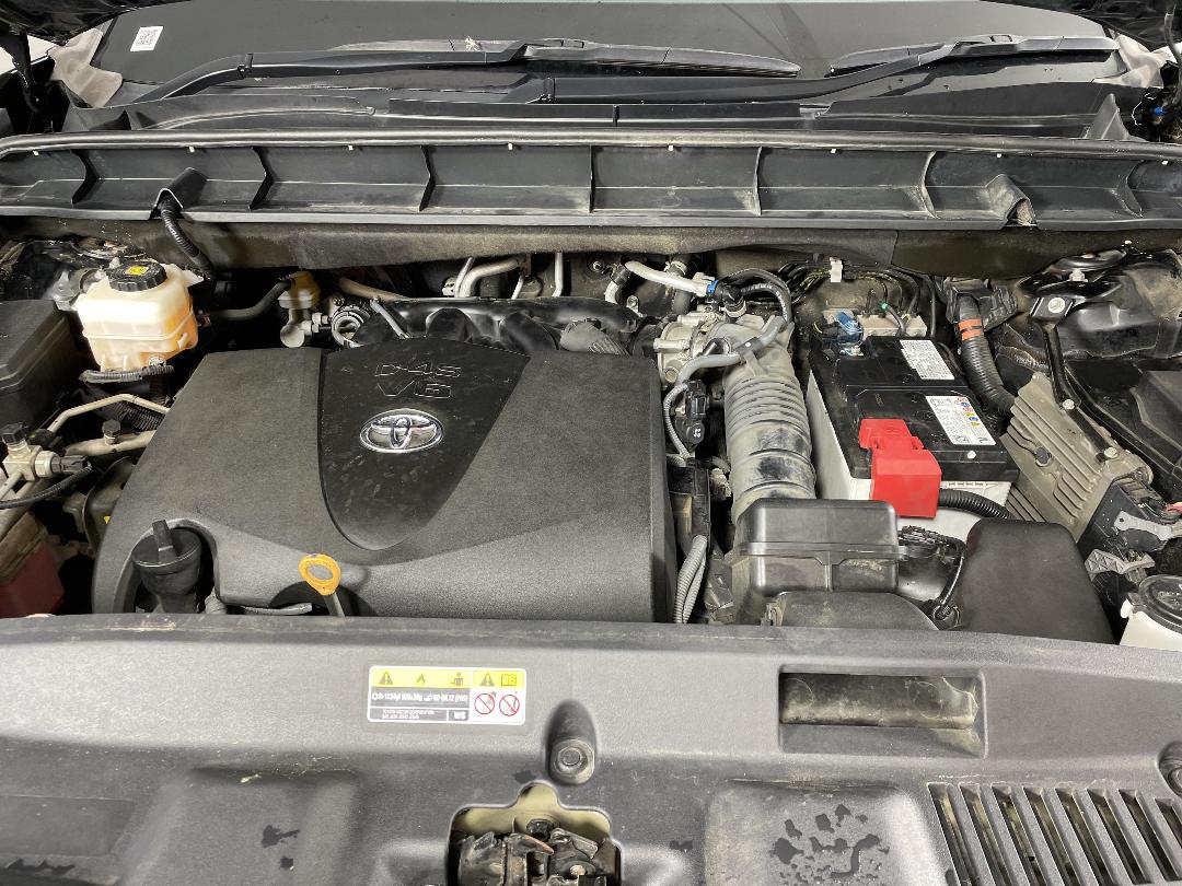 Photo '13' of Toyota Highlander