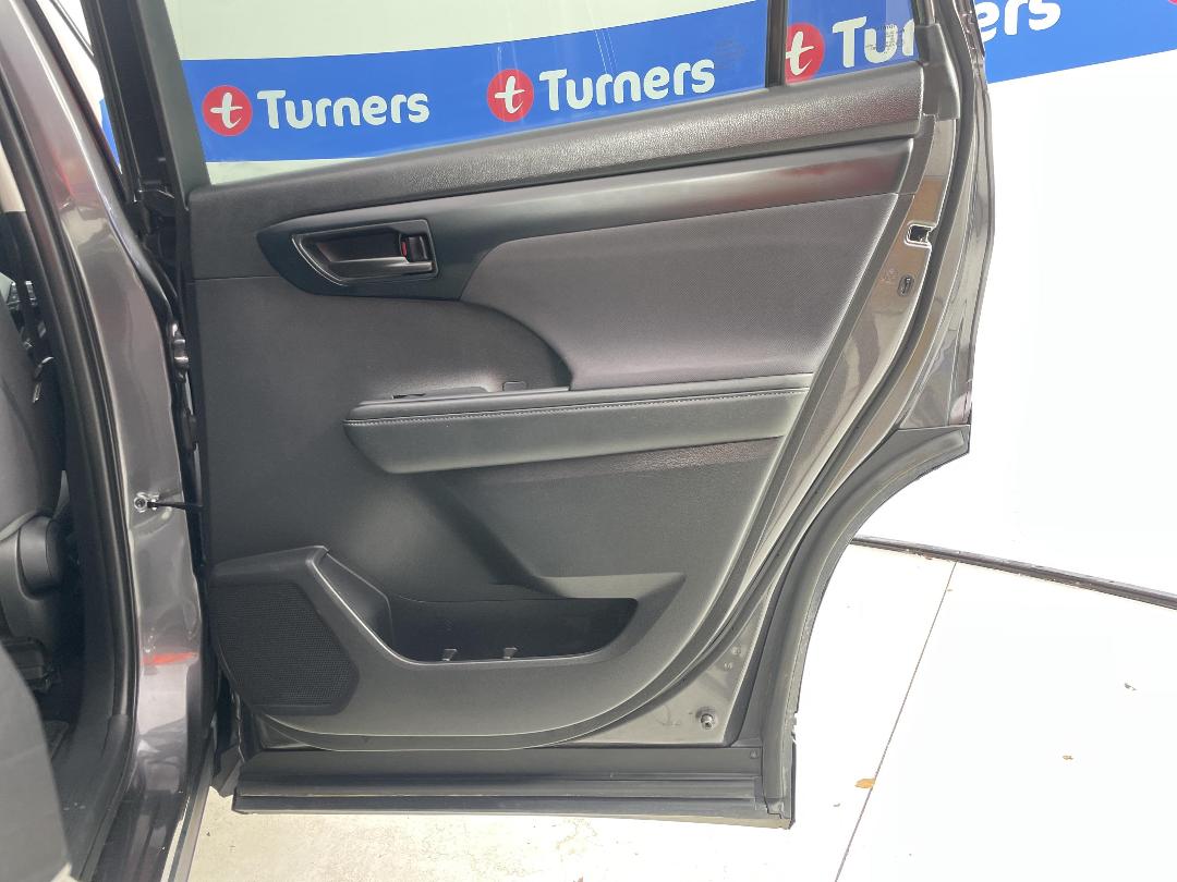 Photo '19' of Toyota Highlander