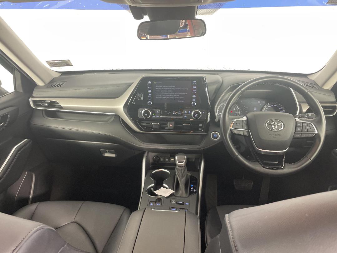 Photo '17' of Toyota Highlander