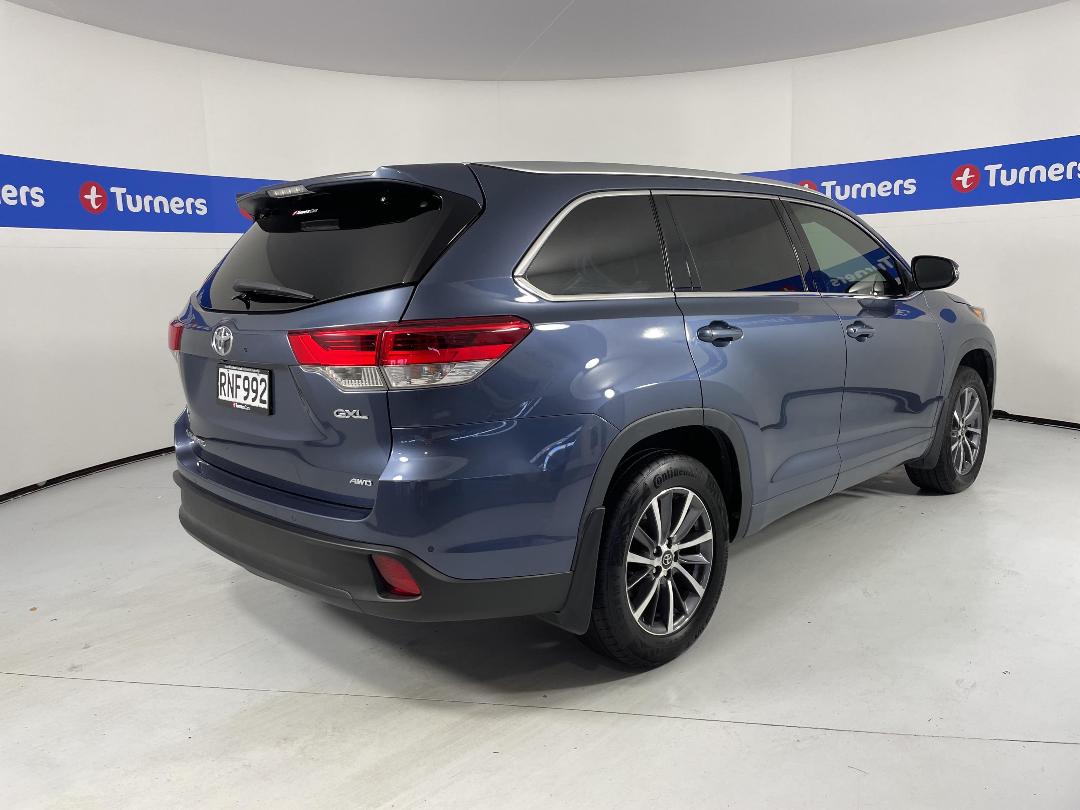Photo '7' of Toyota Highlander