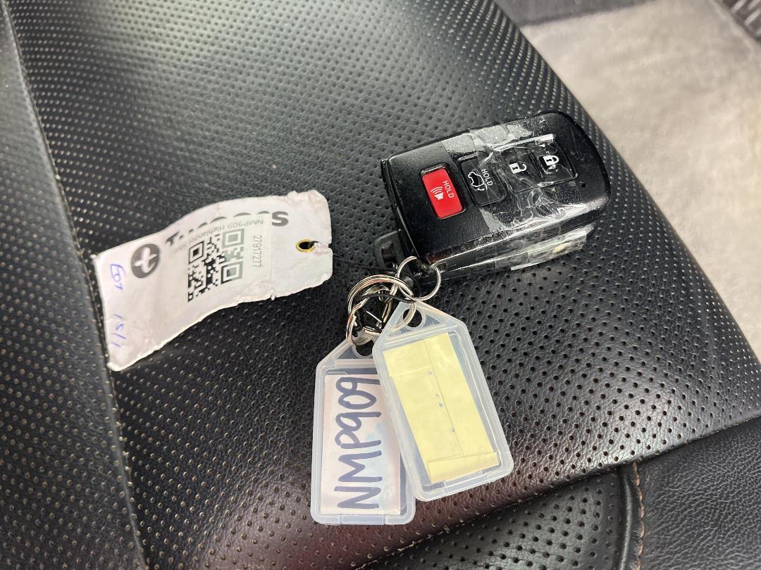 Photo '22' of Toyota Highlander