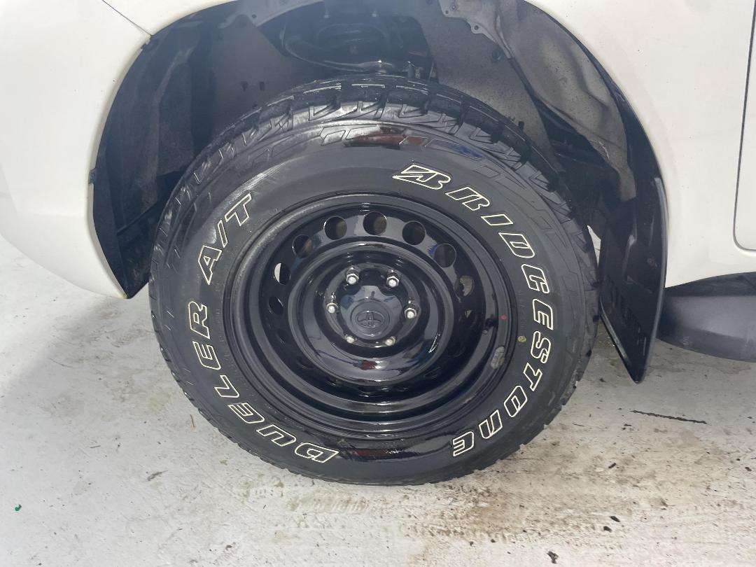 Photo '10' of Toyota Hilux Photo '10' of Toyota Hilux