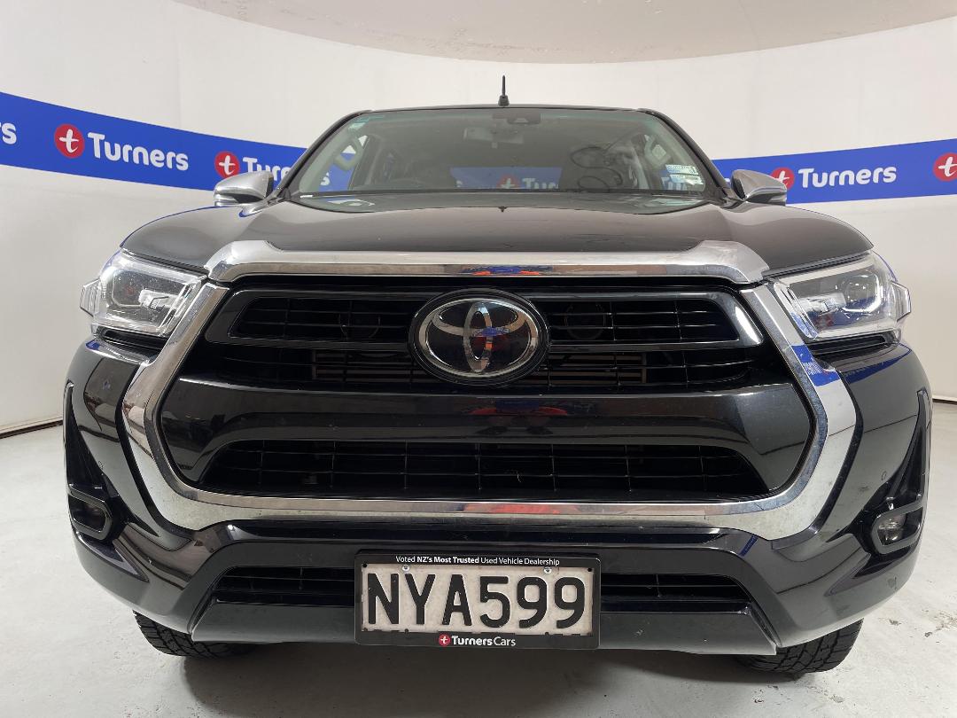 Photo '2' of Toyota Hilux Photo '2' of Toyota Hilux