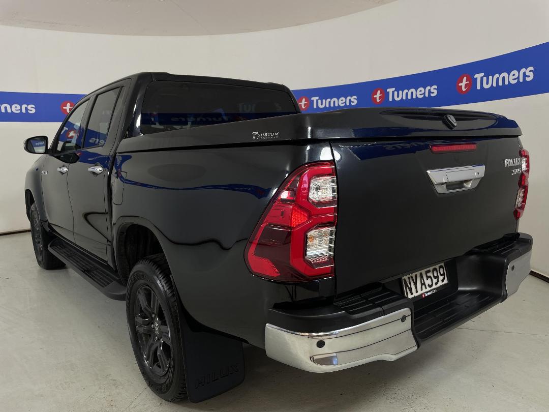 Photo '5' of Toyota Hilux Photo '5' of Toyota Hilux