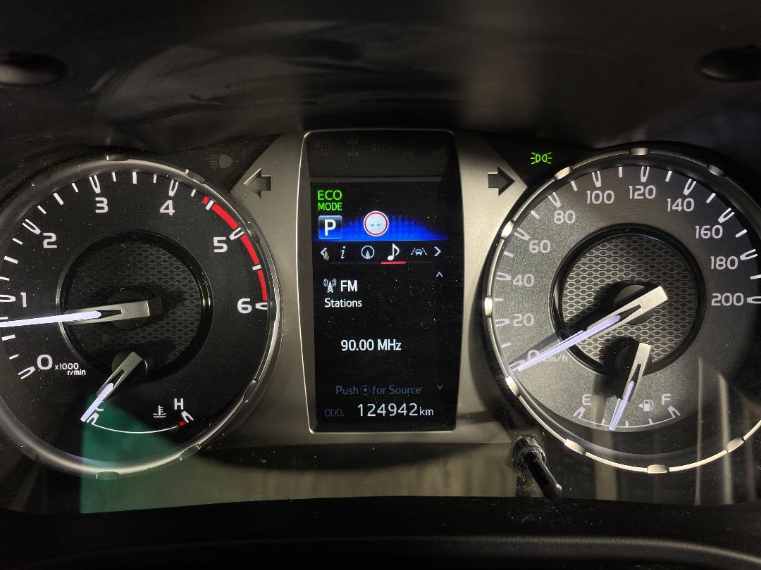 Photo '21' of Toyota Hilux Photo '21' of Toyota Hilux