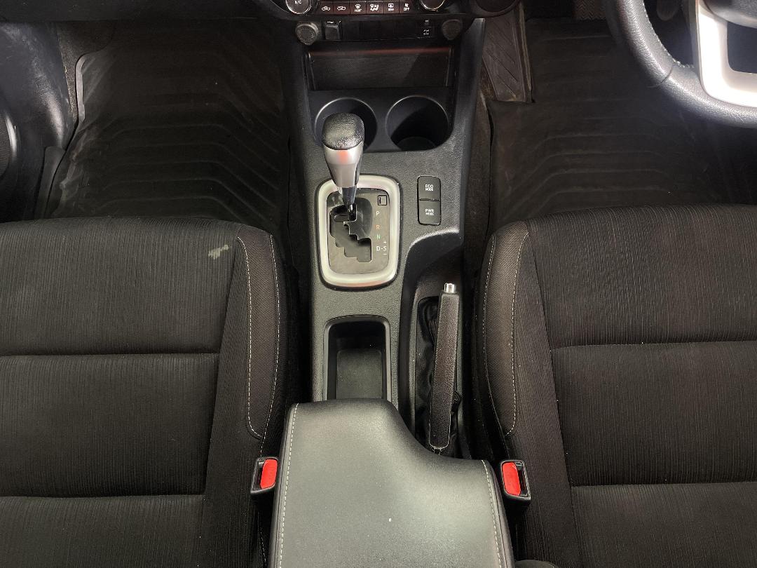 Photo '18' of Toyota Hilux Photo '18' of Toyota Hilux