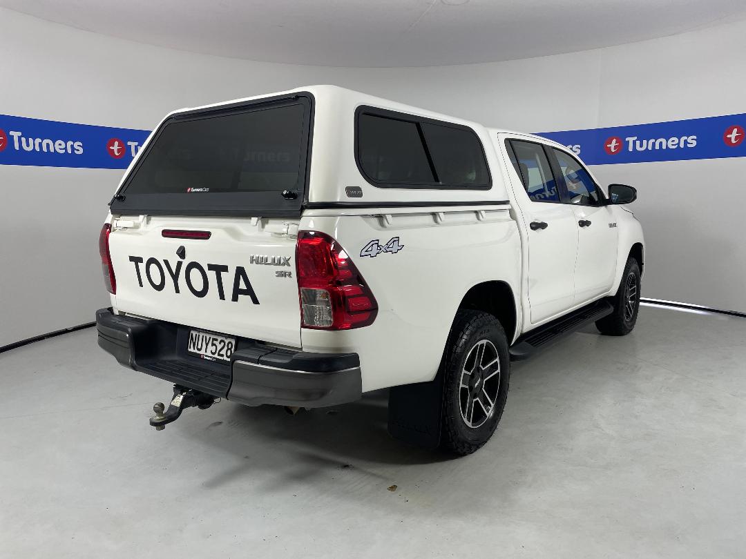 Photo '7' of Toyota Hilux