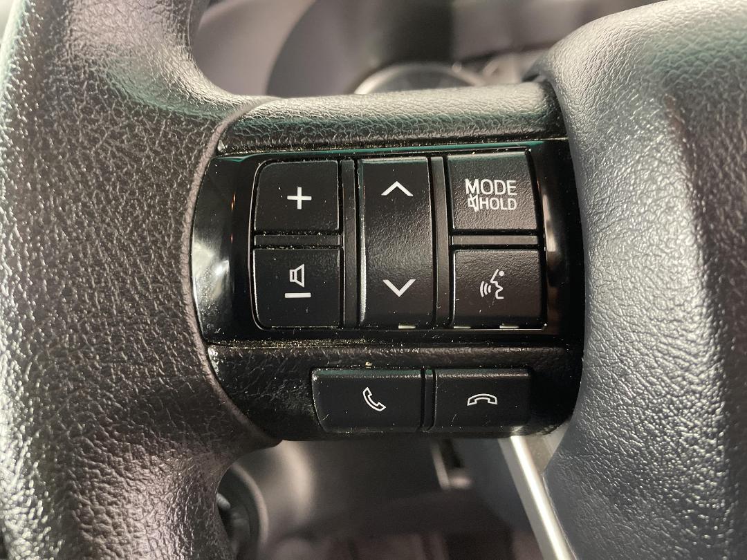 Photo '23' of Toyota Hilux