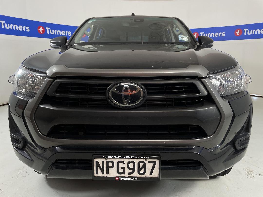 Photo '2' of Toyota Hilux Photo '2' of Toyota Hilux