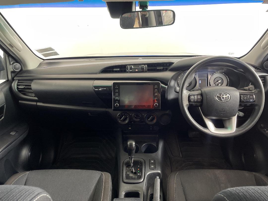 Photo '17' of Toyota Hilux Photo '17' of Toyota Hilux