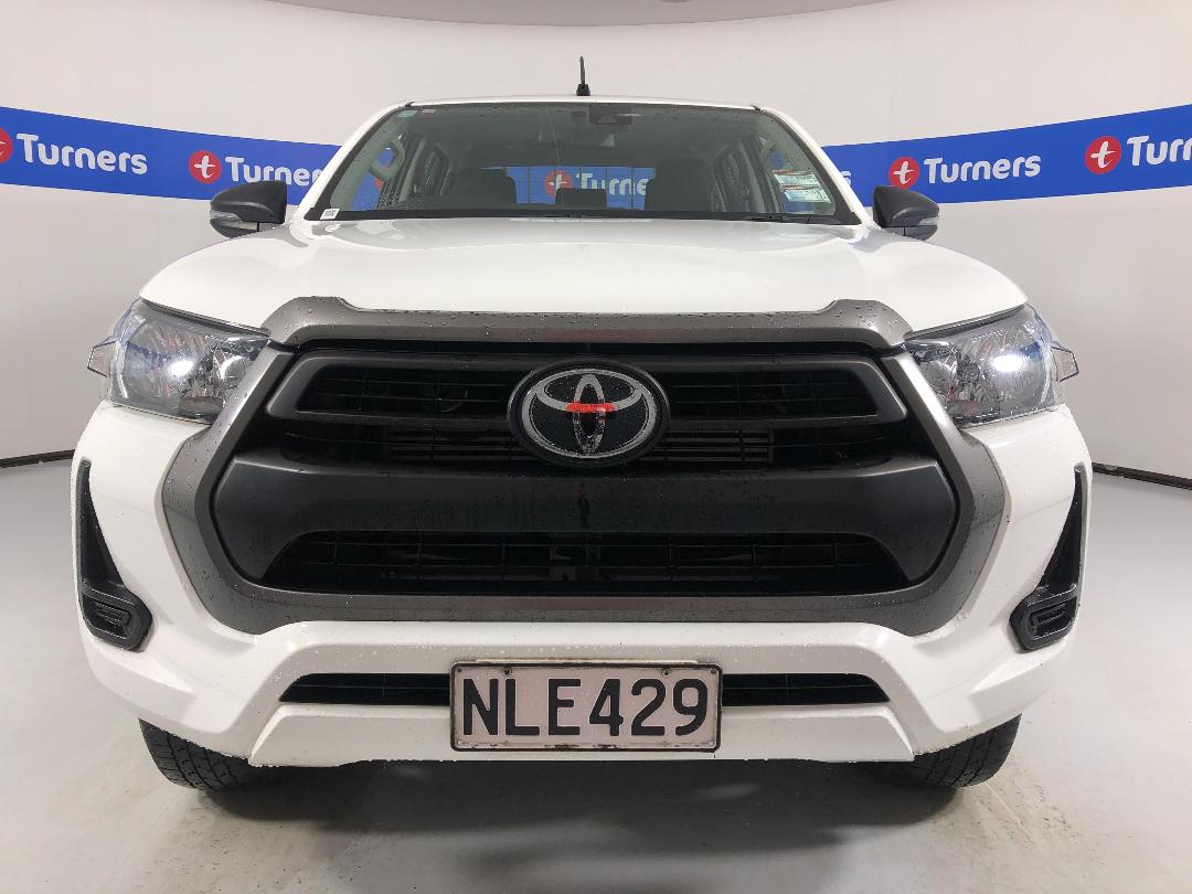 Photo '2' of Toyota Hilux