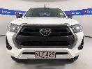 Thumbnail '2' of Toyota Hilux