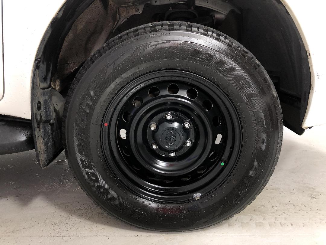 Photo '9' of Toyota Hilux