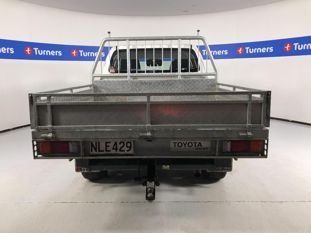 Photo '6' of Toyota Hilux