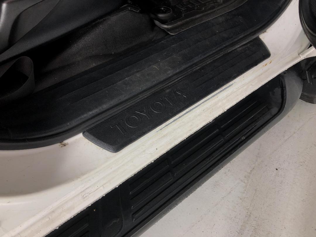 Photo '23' of Toyota Hilux