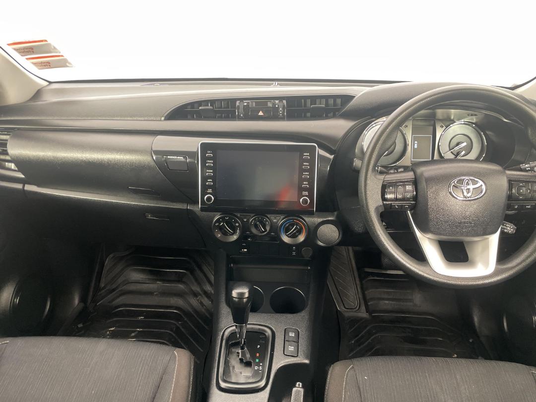 Photo '17' of Toyota Hilux