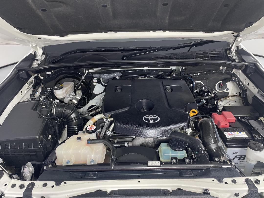 Photo '13' of Toyota Hilux