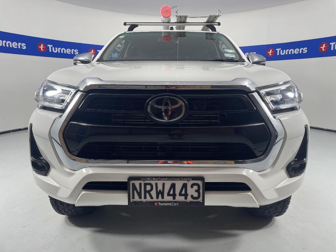 Photo '2' of Toyota Hilux