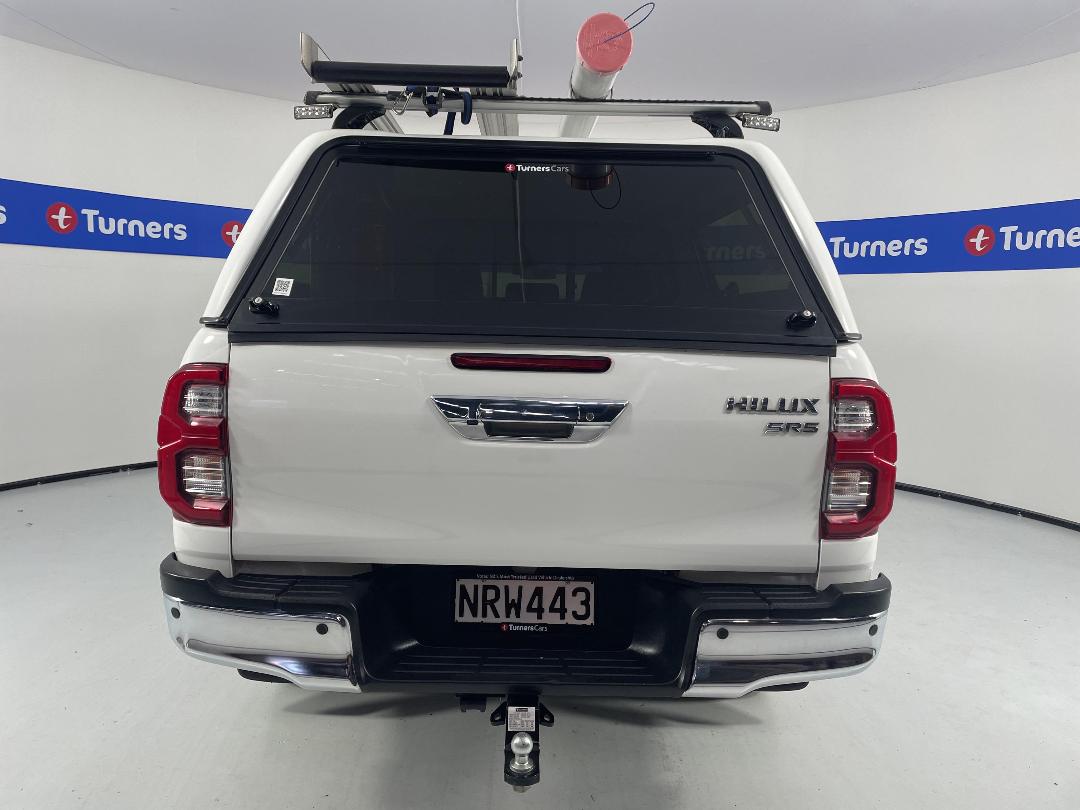 Photo '6' of Toyota Hilux