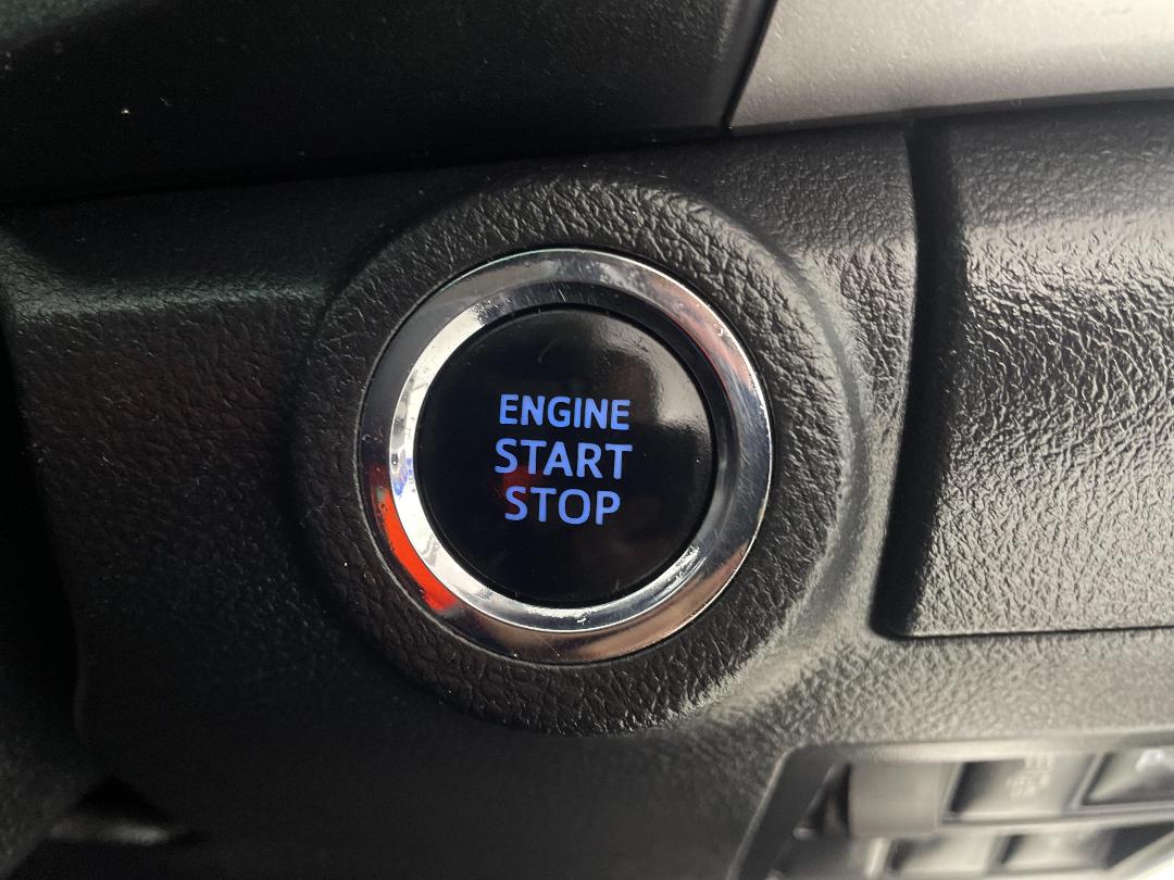 Photo '23' of Toyota Hilux