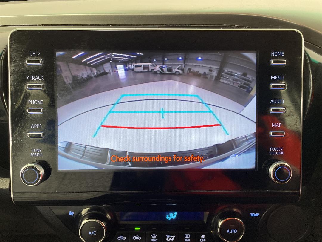 Photo '29' of Toyota Hilux