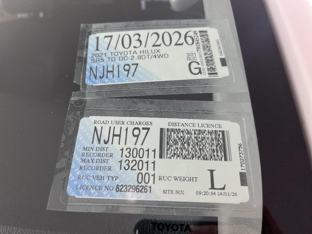 Photo '29' of Toyota Hilux