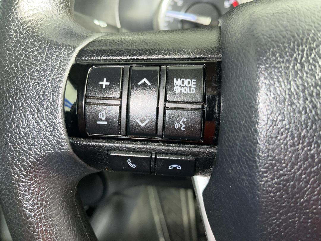 Photo '29' of Toyota Hilux