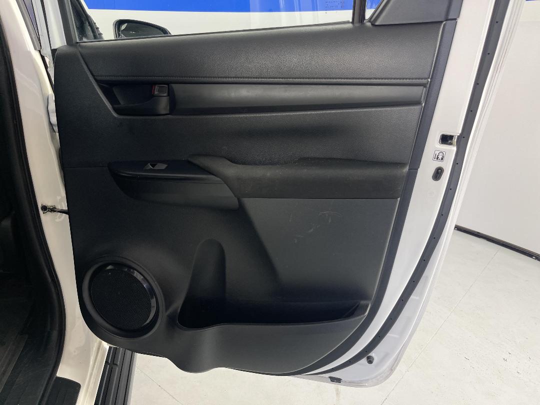 Photo '18' of Toyota Hilux