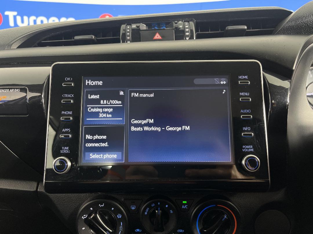 Photo '23' of Toyota Hilux