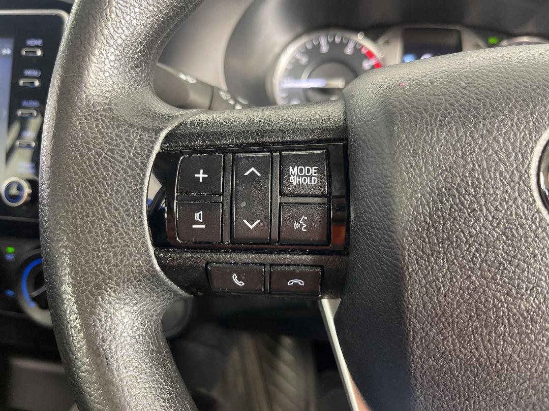 Photo '29' of Toyota Hilux