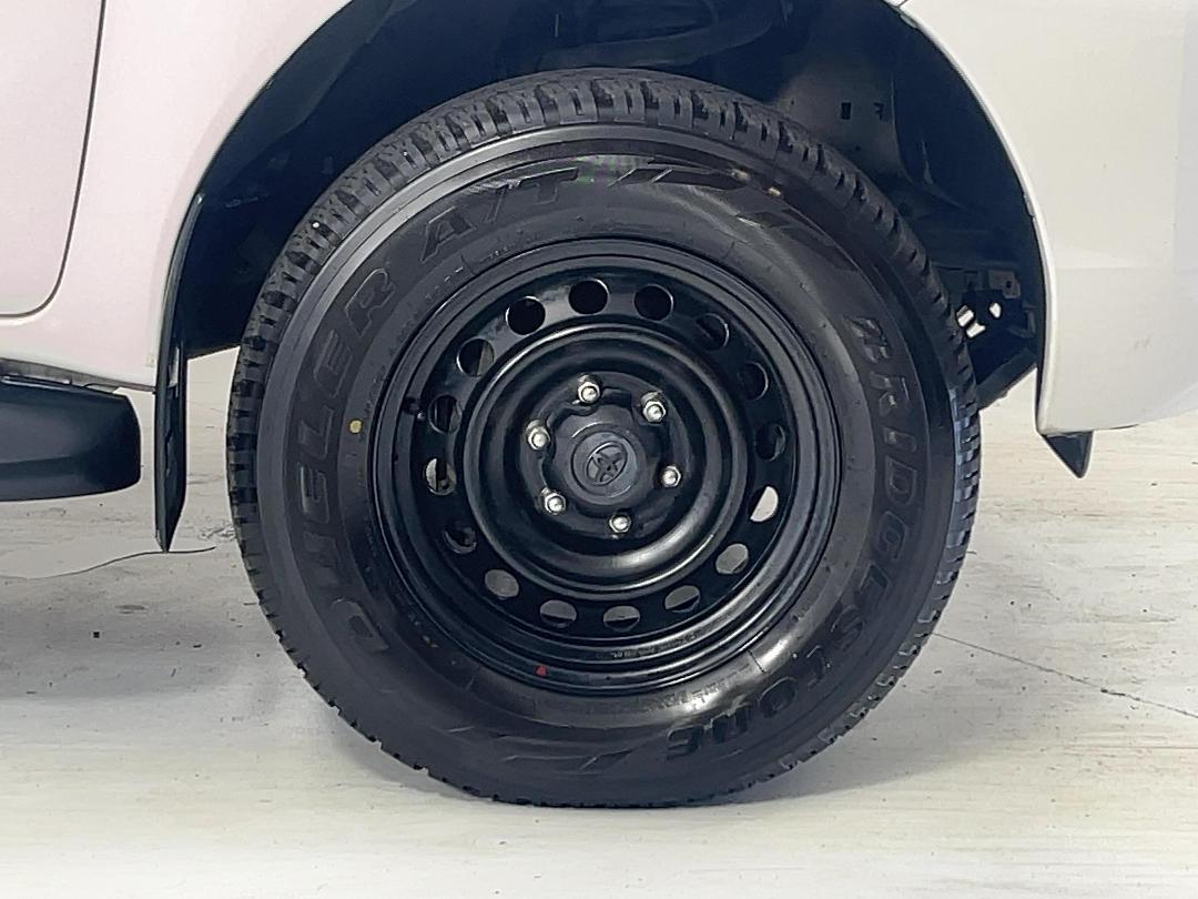 Photo '9' of Toyota Hilux