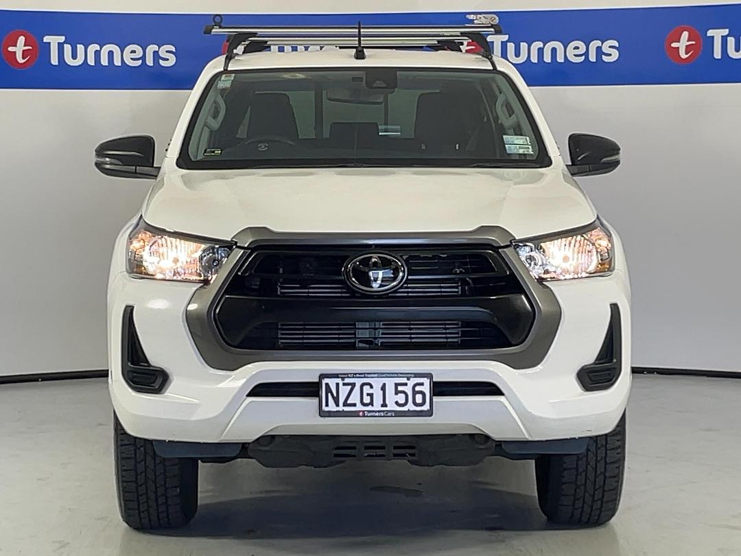 Photo '2' of Toyota Hilux