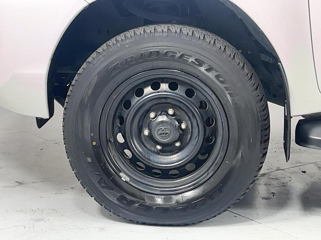 Photo '10' of Toyota Hilux