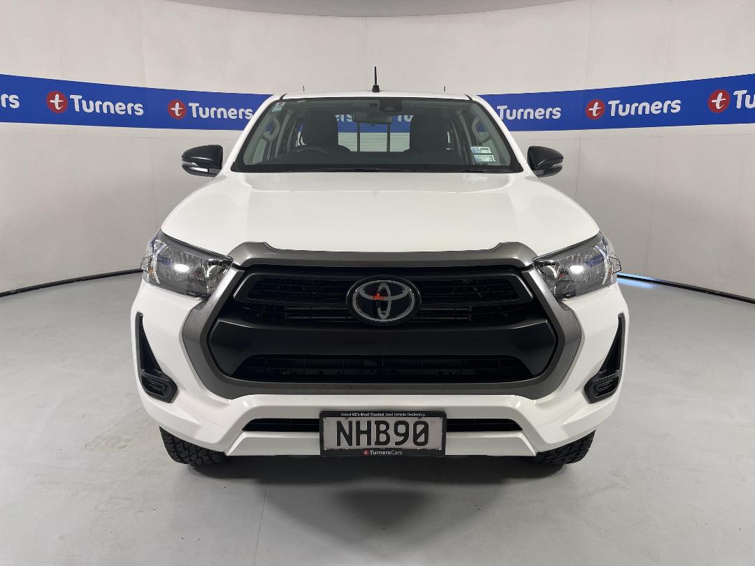 Photo '2' of Toyota Hilux