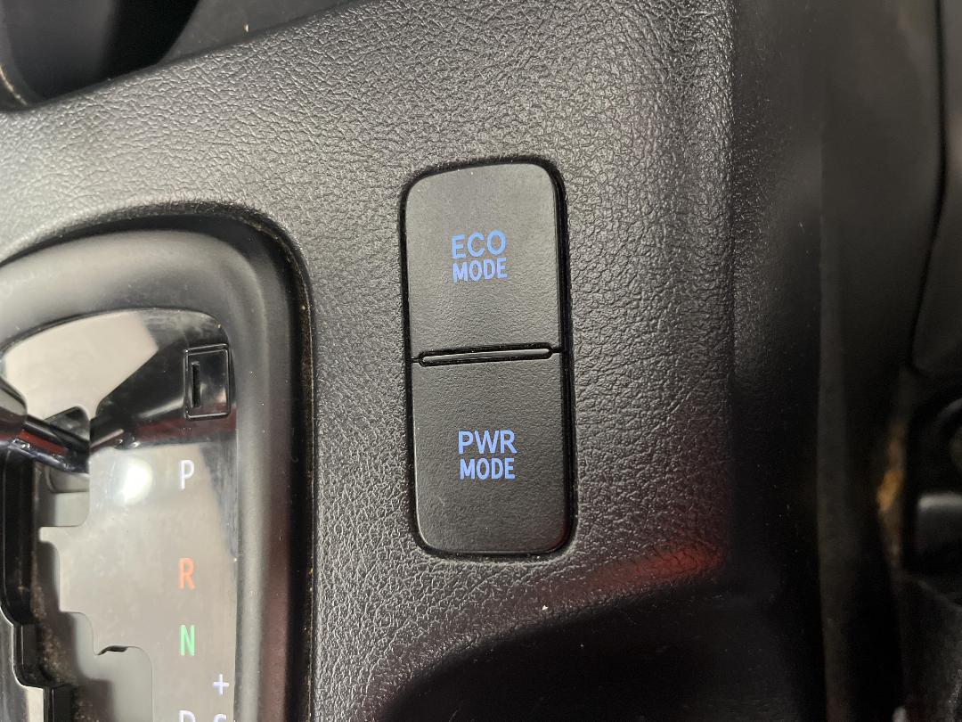 Photo '27' of Toyota Hilux