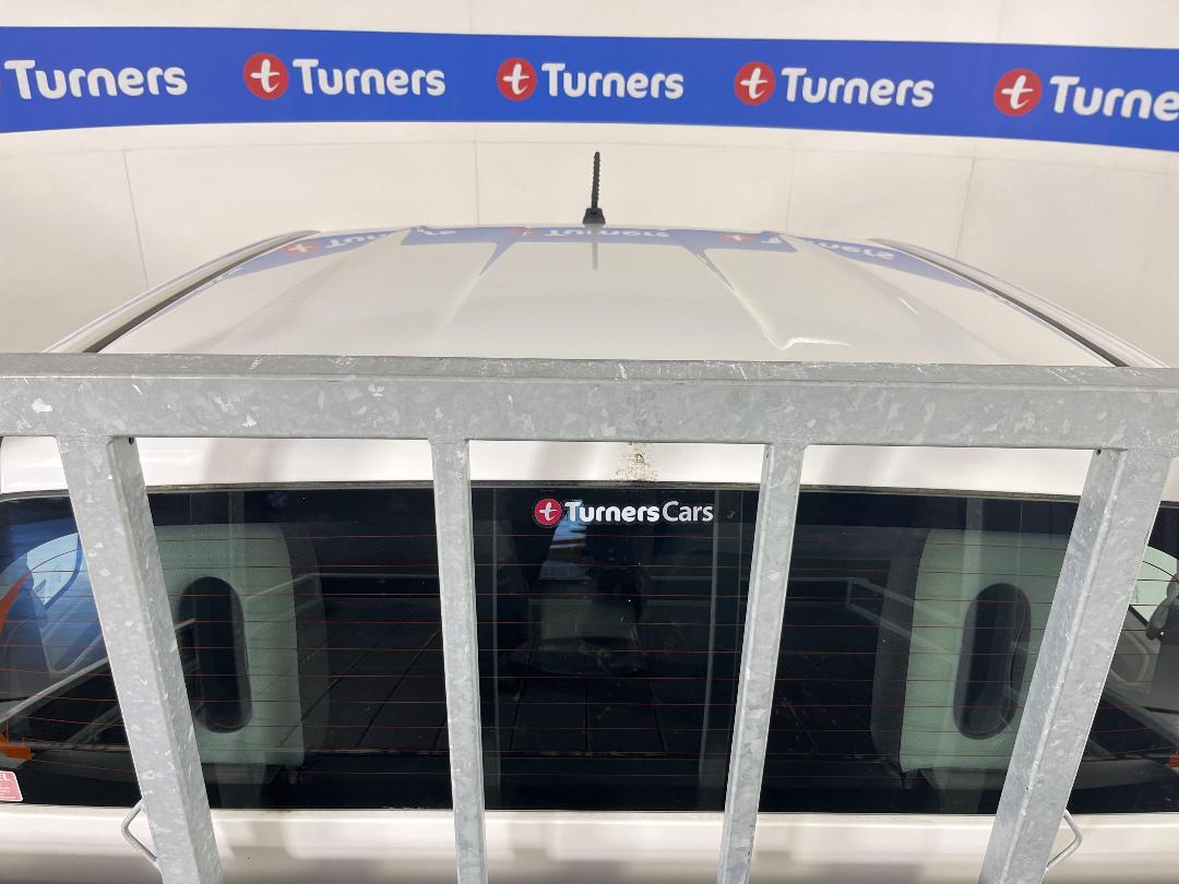 Photo '29' of Toyota Hilux