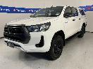 Thumbnail '4' of Toyota Hilux