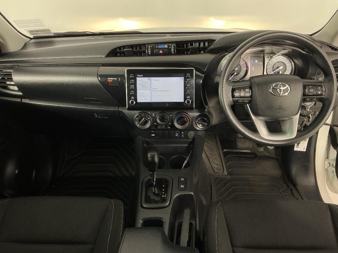 Photo '17' of Toyota Hilux Photo '17' of Toyota Hilux