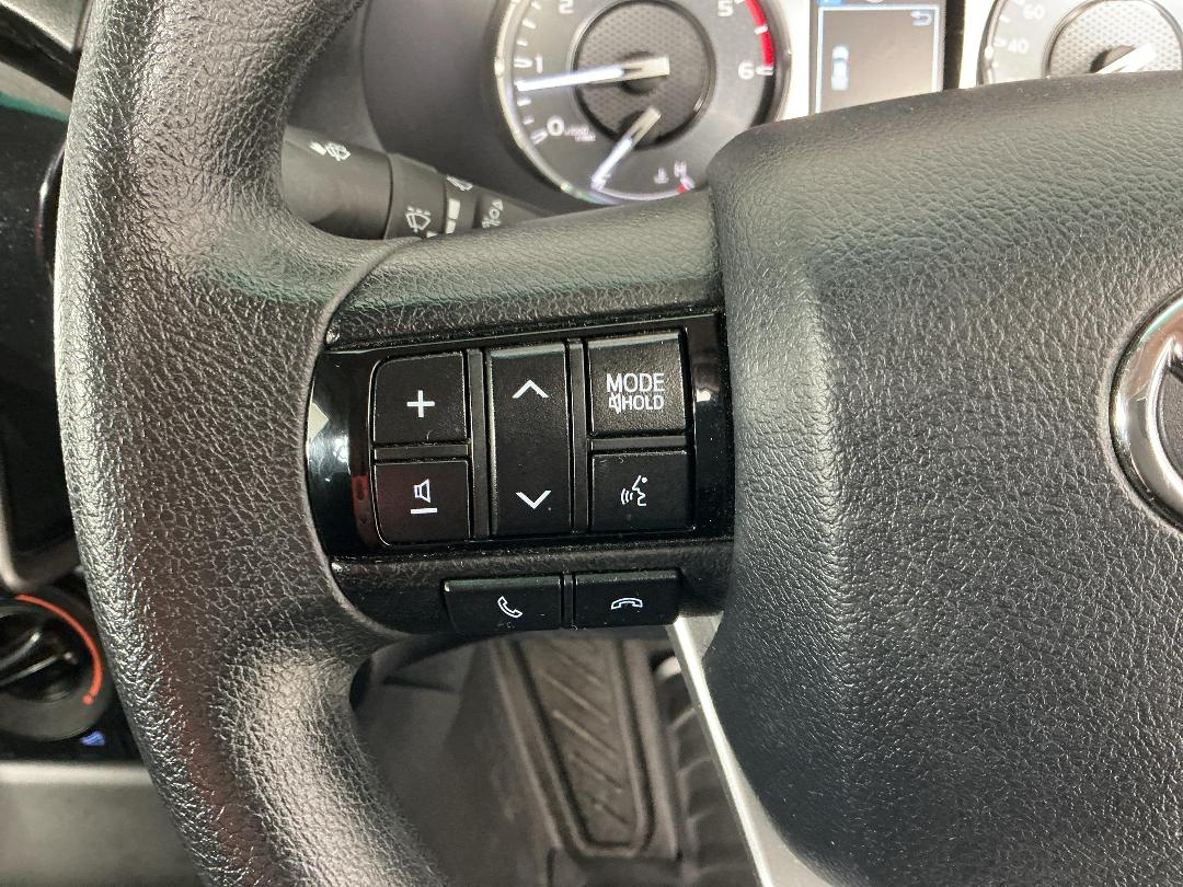 Photo '24' of Toyota Hilux Photo '24' of Toyota Hilux