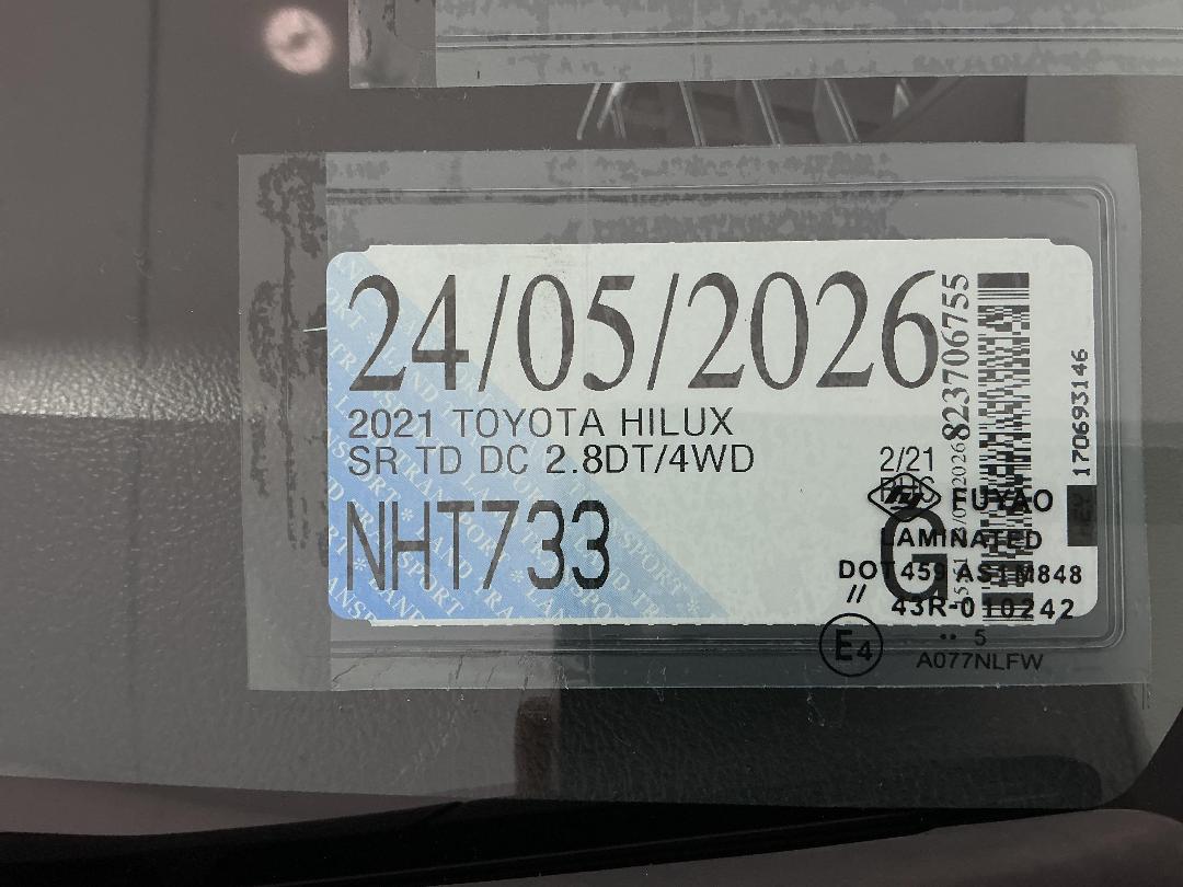 Photo '28' of Toyota Hilux Photo '28' of Toyota Hilux