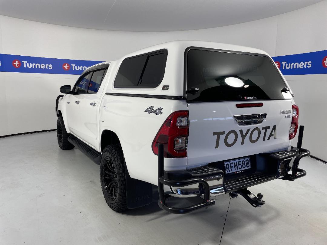 Photo '5' of Toyota Hilux