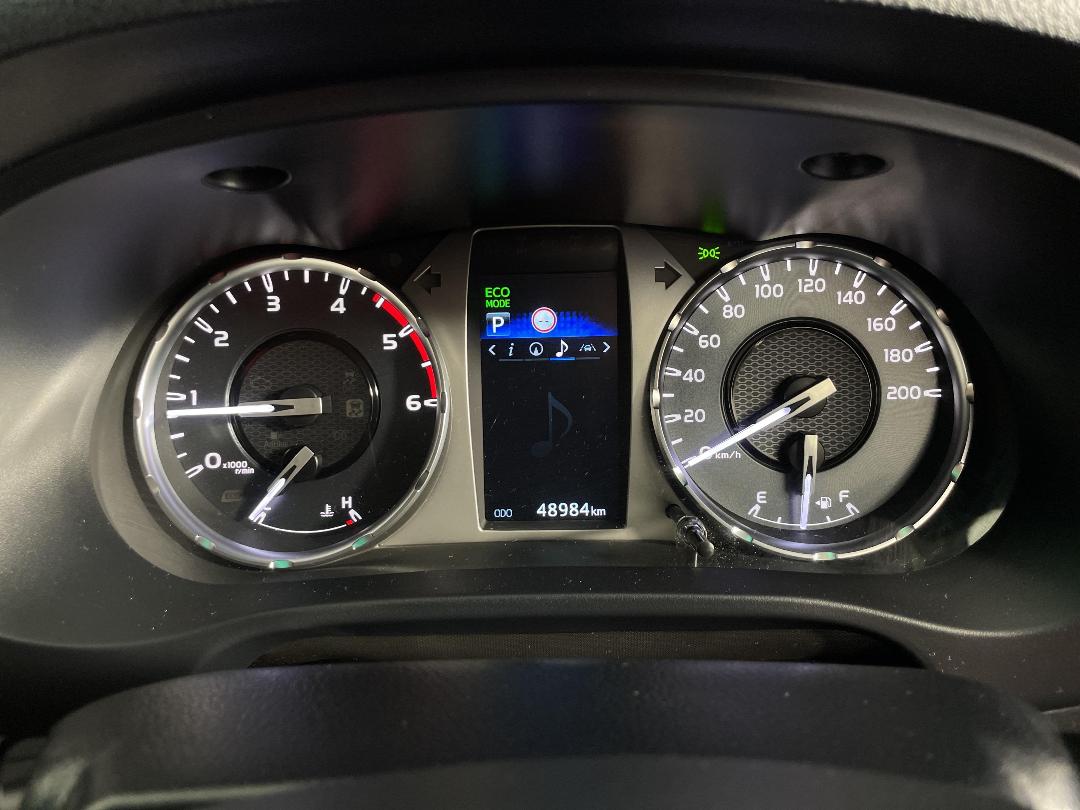 Photo '21' of Toyota Hilux