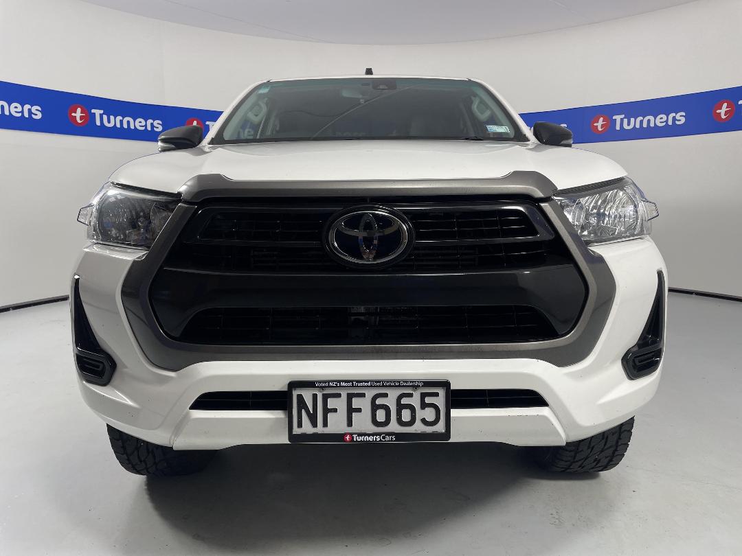 Photo '2' of Toyota Hilux