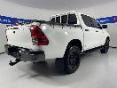 Thumbnail '7' of Toyota Hilux