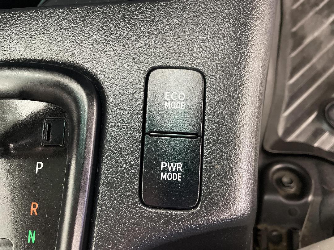 Photo '26' of Toyota Hilux