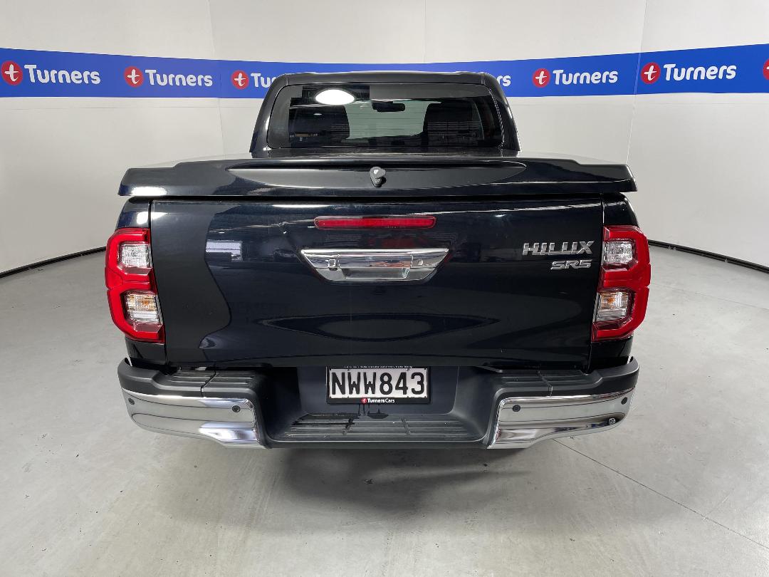 Photo '6' of Toyota Hilux Photo '6' of Toyota Hilux