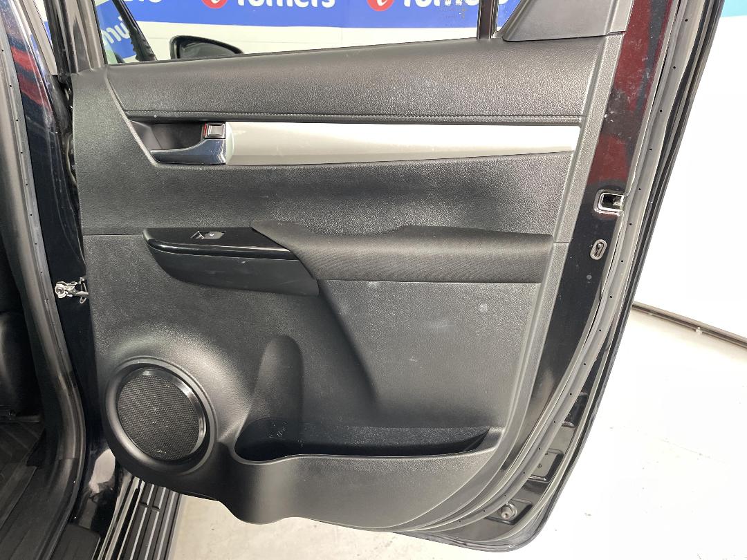 Photo '19' of Toyota Hilux Photo '19' of Toyota Hilux