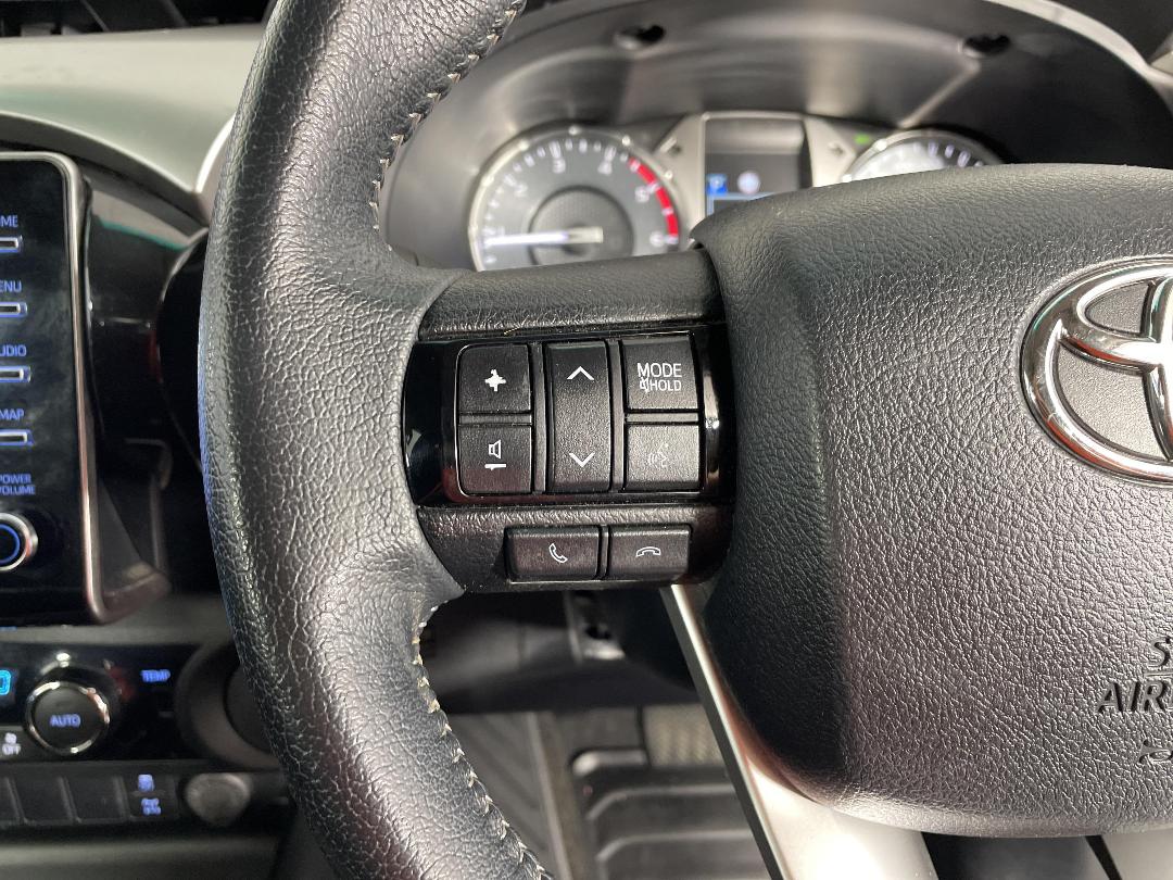 Photo '27' of Toyota Hilux Photo '27' of Toyota Hilux